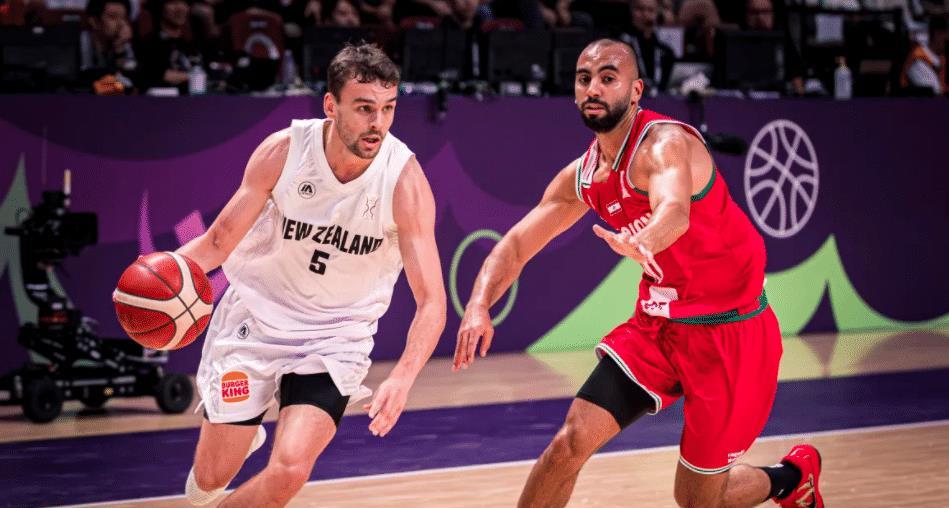 继续使用三, 末节比赛