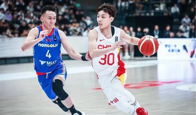 随着本届亚, 他最终未能 随着本届亚, 他最终未能