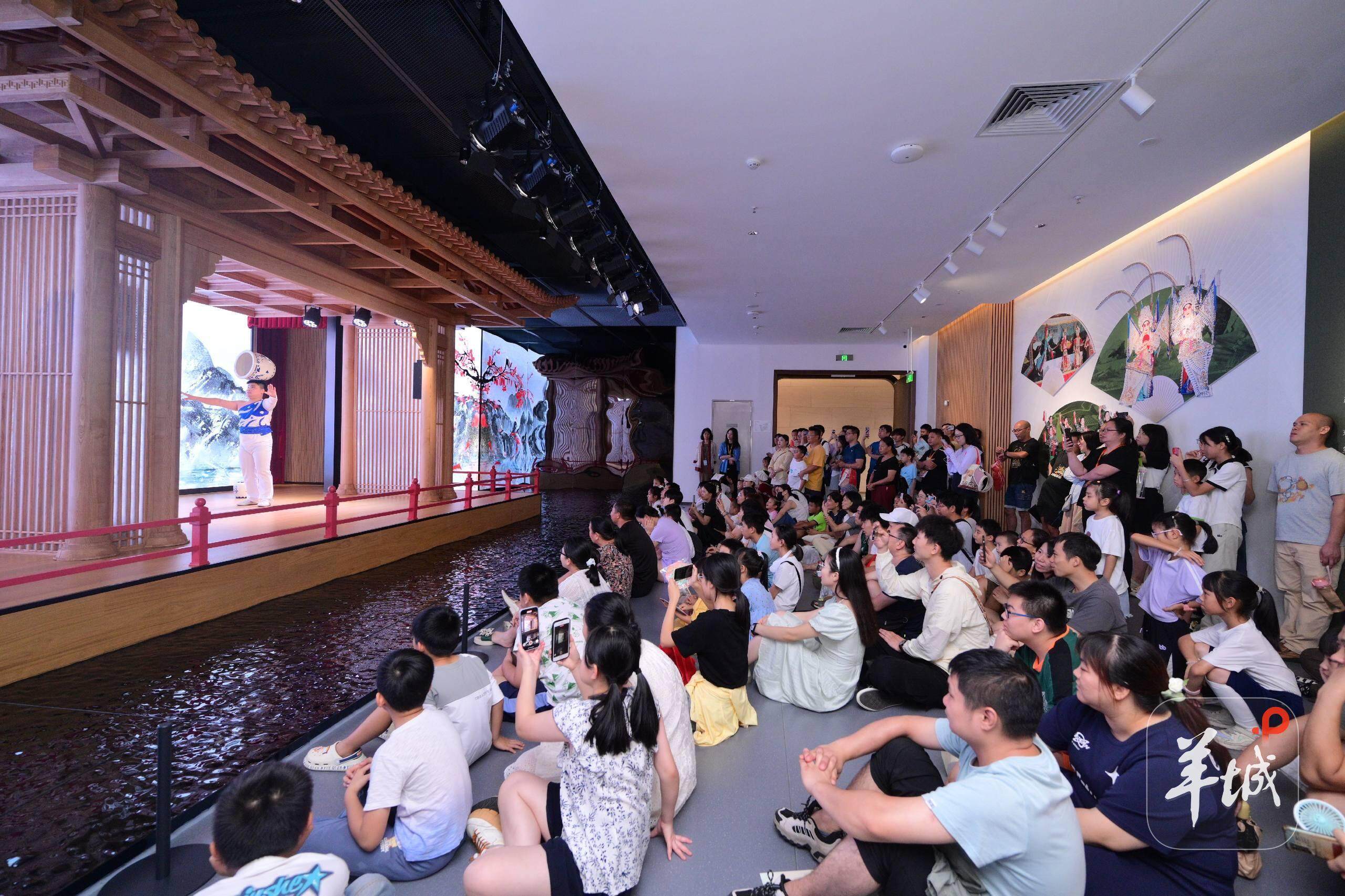 精彩亮相 精彩亮相