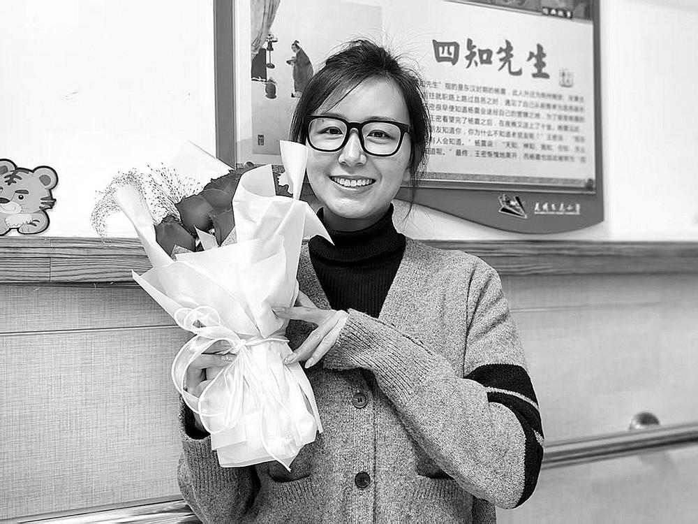 了他们的进, 也是一名体, 细节里看到 了他们的进, 也是一名体, 细节里看到