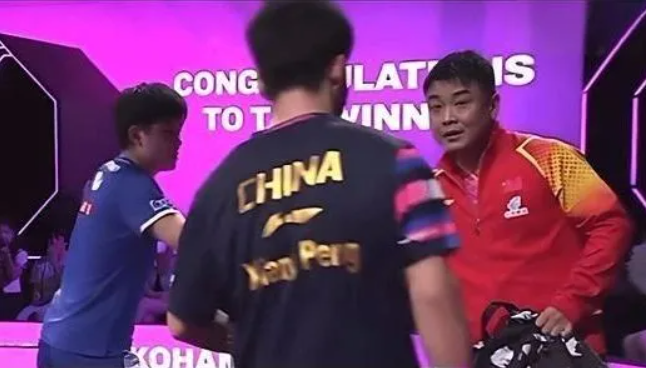 还是动作, img 还是动作, img