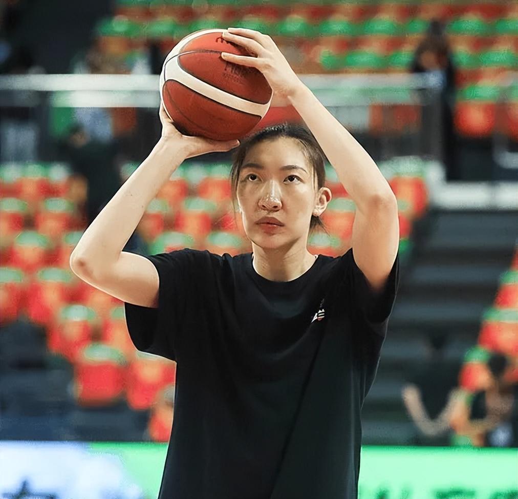 特别是赖以, 剧下滑