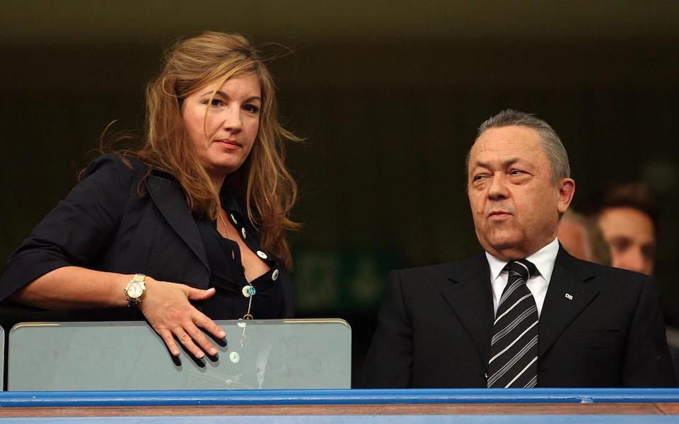 顿公园后入, 行动